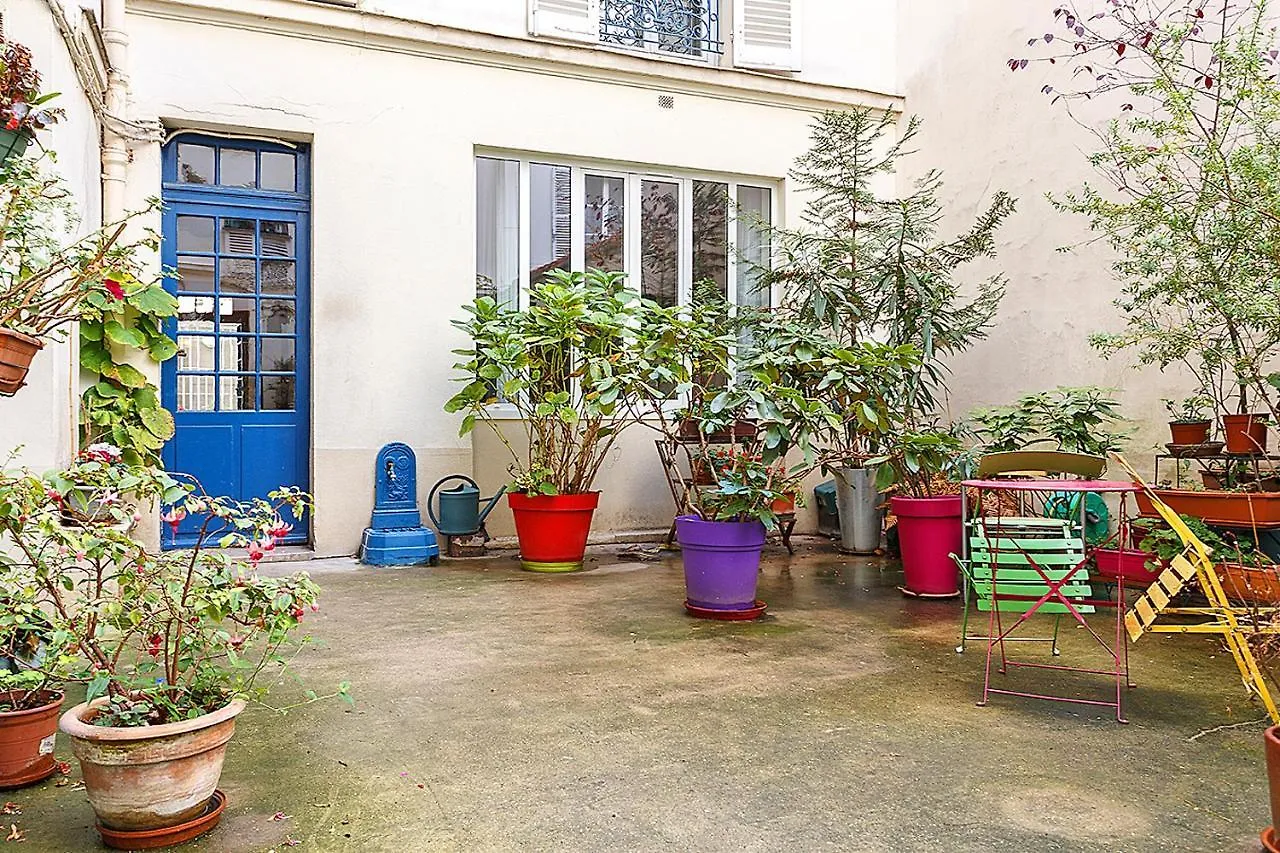 Cosy Loft Close Montmartre 2 People Apartment Paris